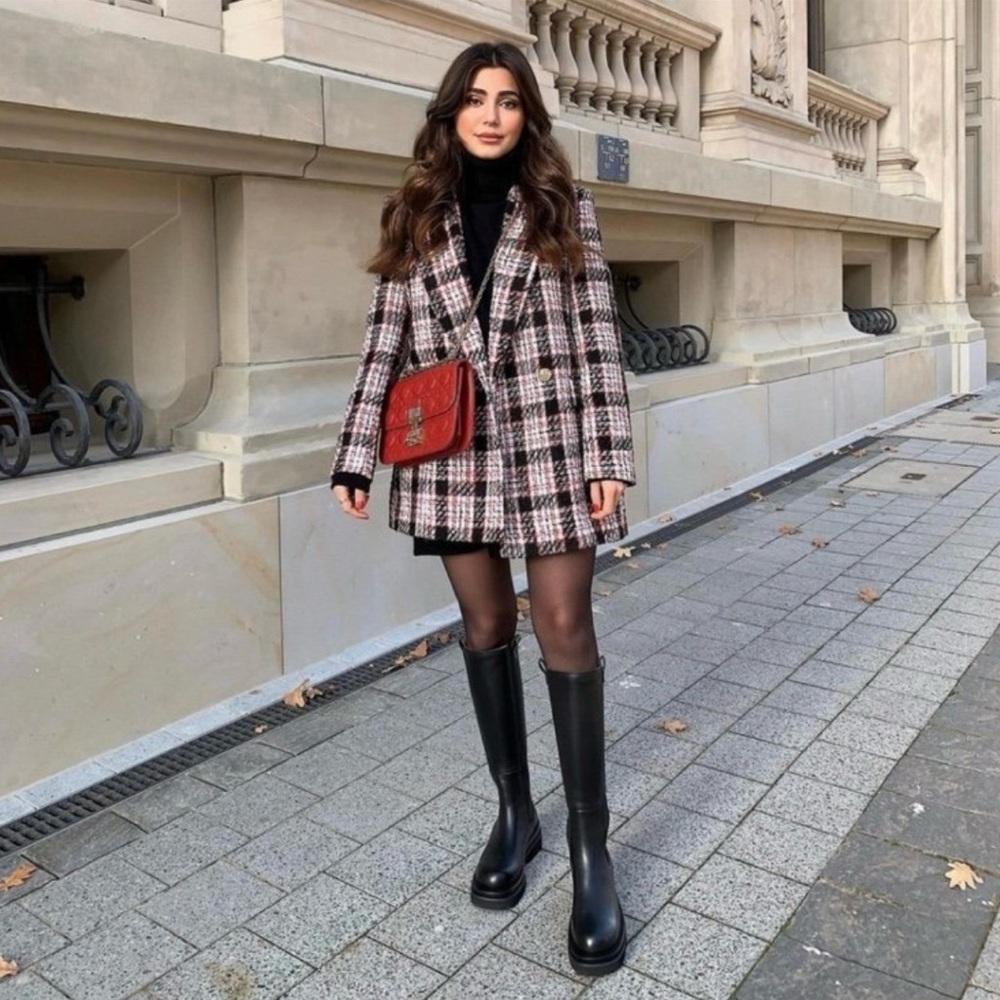 Blogger FAVORITE rare Zara tweed blazer